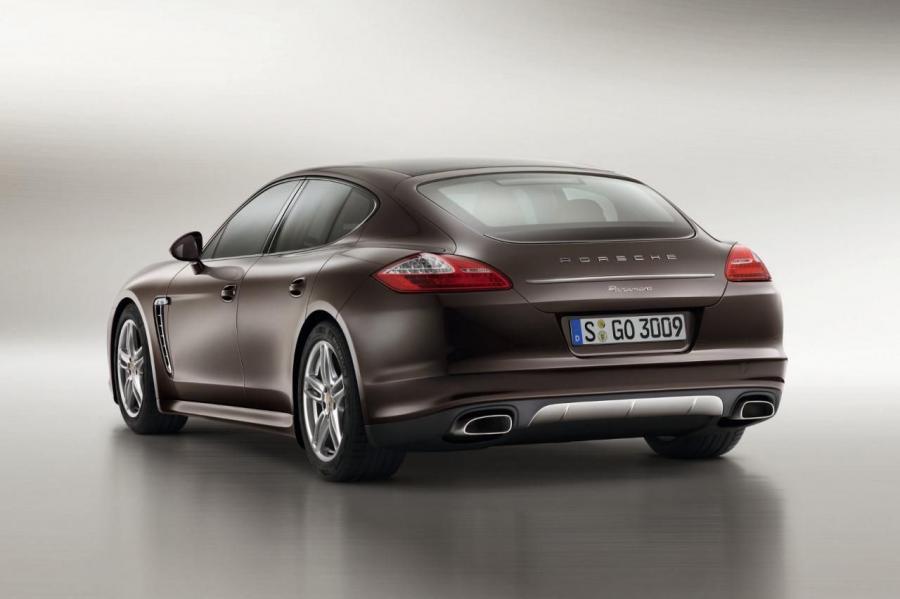  Porsche Panamera Platinum Edition 2012 года  (фото 9 из 27)